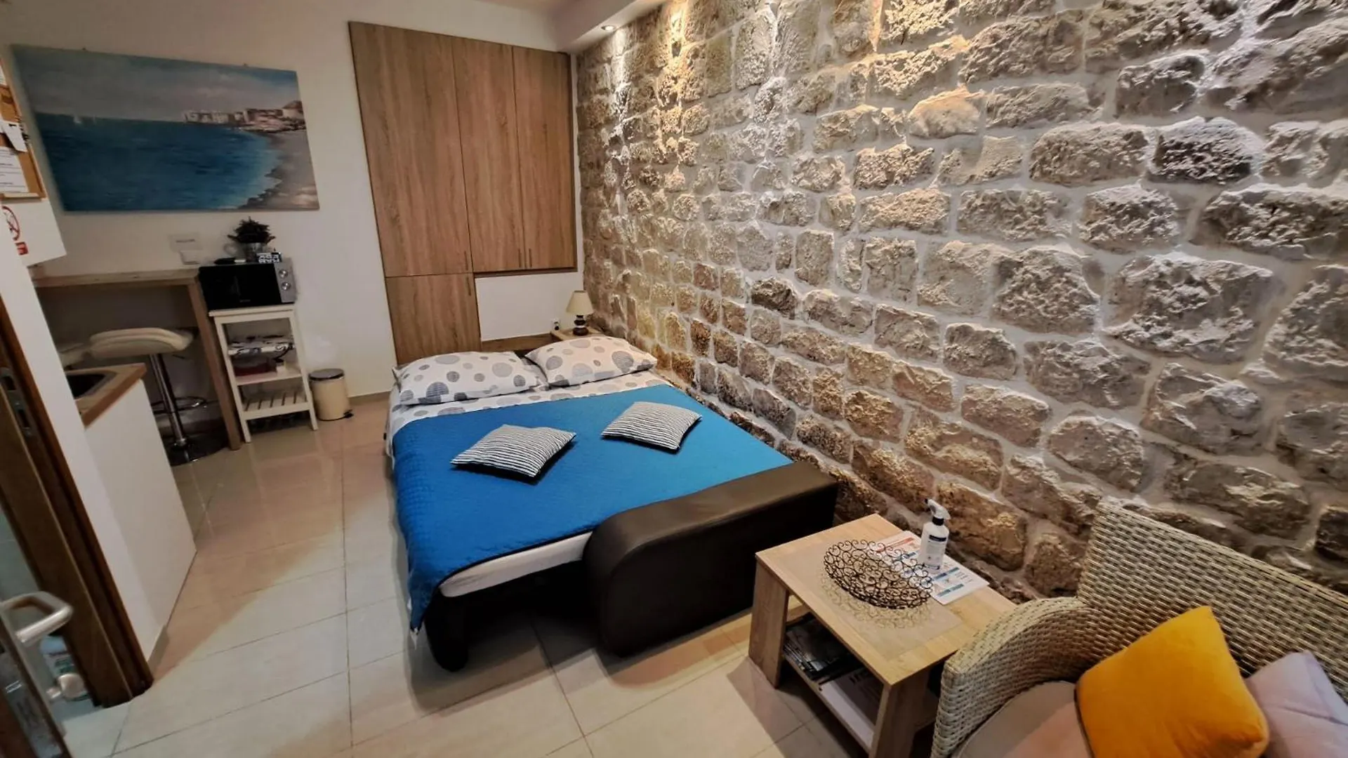 Studio Apartment Legcevic Kastela