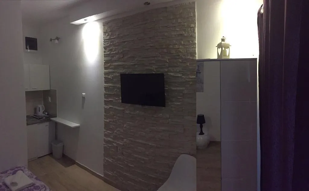 Studio Apartment Legcevic Kastela